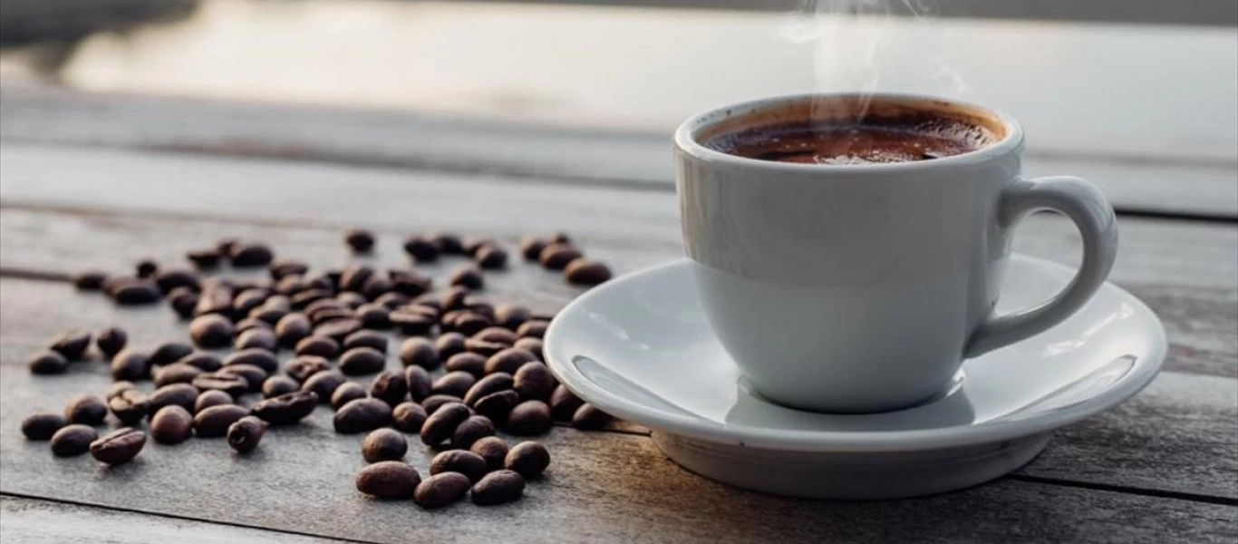 12+1 σημάδια που φανερώνουν την εξάρτησή σας από τον καφέ